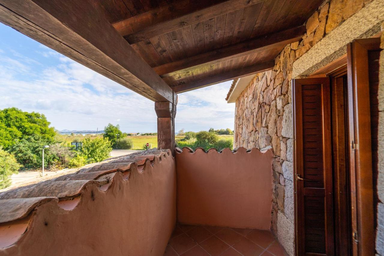 Iss Travel, Pedra Rosa 2 Bedroom Apartments With Private Terrace And Air Conditioning San Teodoro  Εξωτερικό φωτογραφία