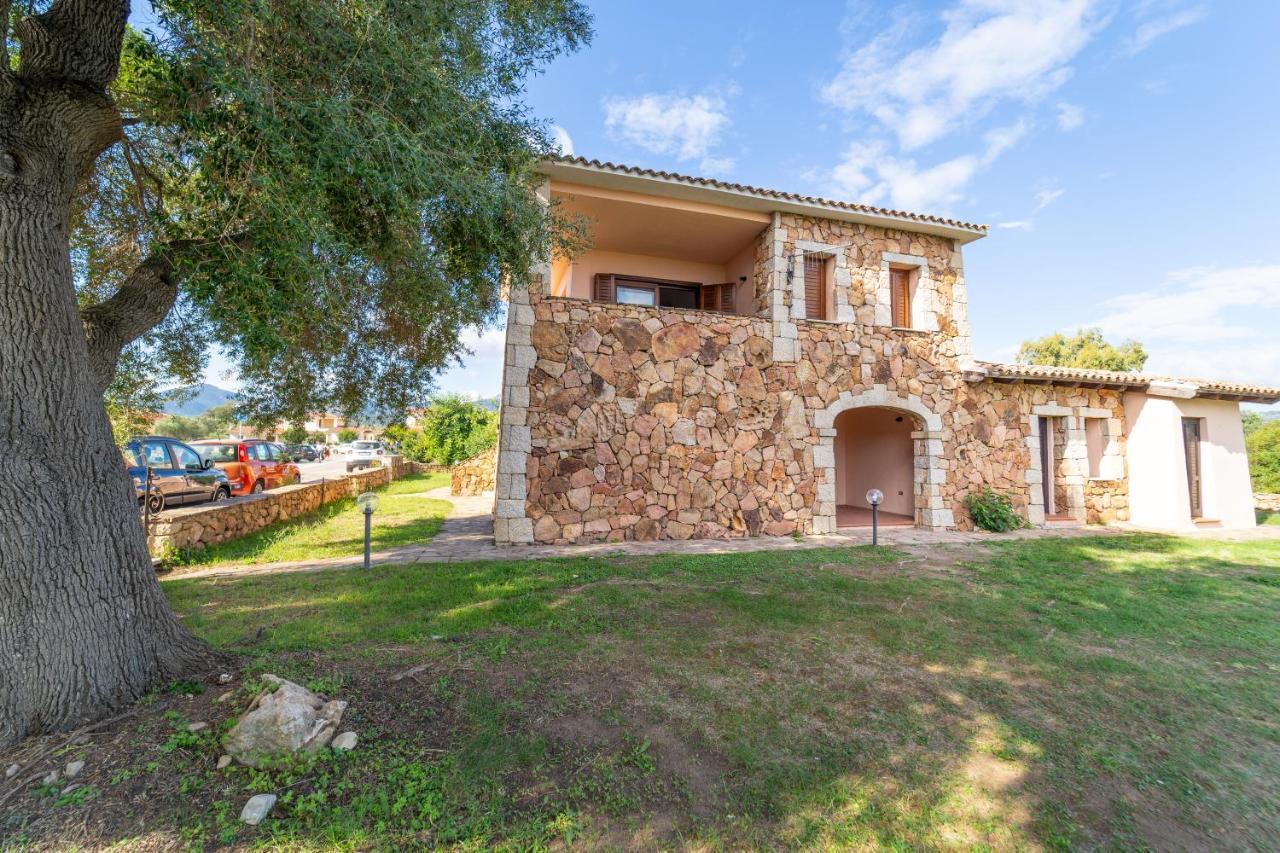 Iss Travel, Pedra Rosa 2 Bedroom Apartments With Private Terrace And Air Conditioning San Teodoro  Εξωτερικό φωτογραφία